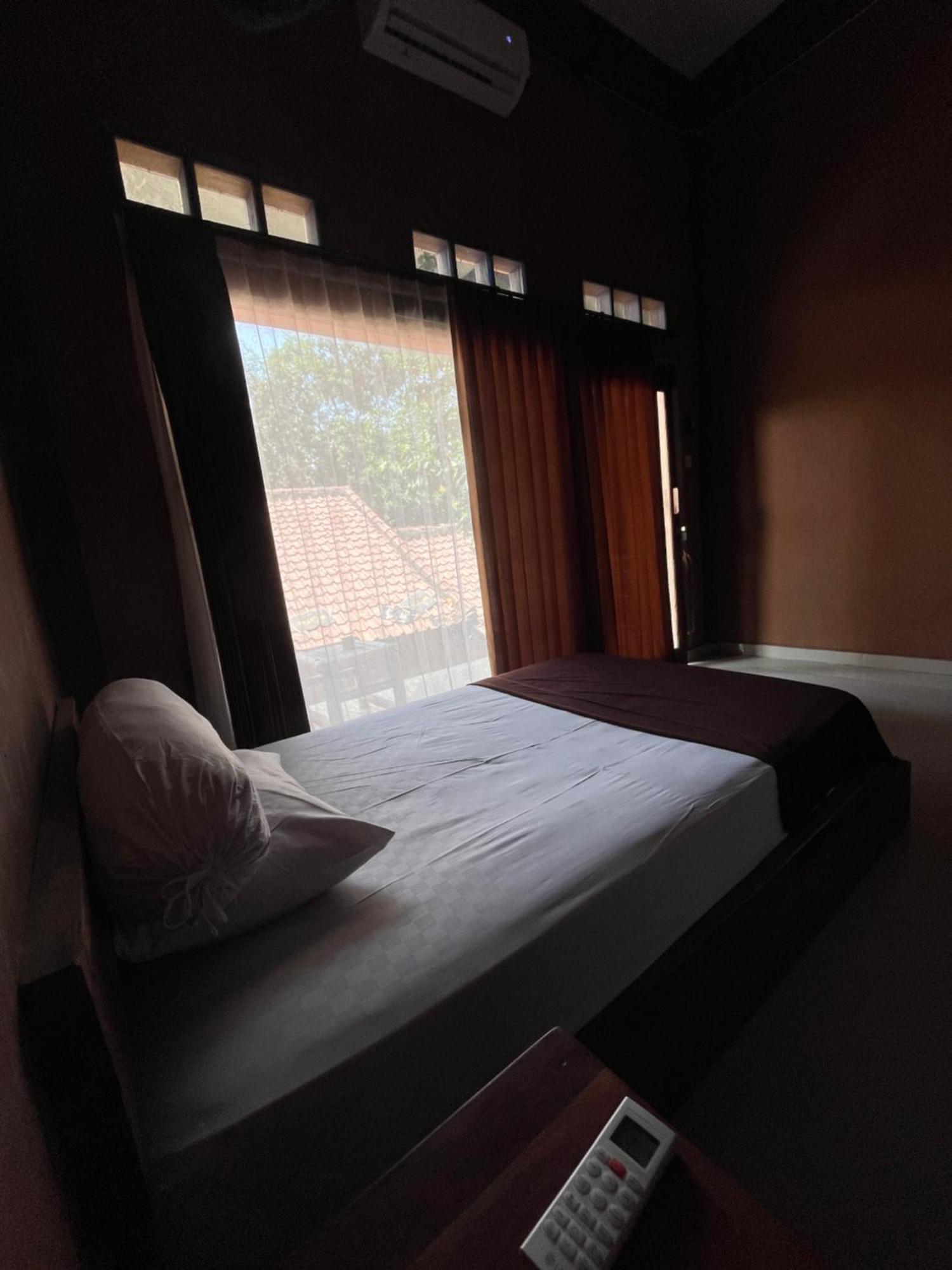 Fullmoon Homestay Kuta  Екстериор снимка